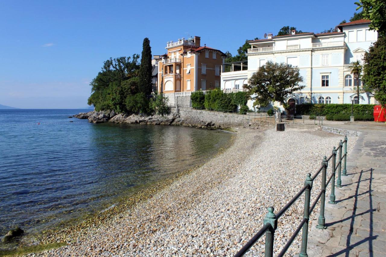 Apartments With A Parking Space Opatija - Pobri, Opatija - 7813 Matulji Eksteriør billede